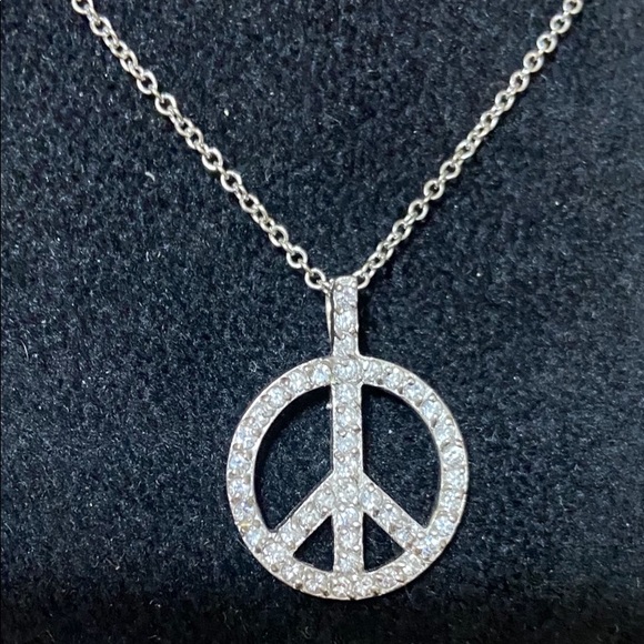 Jewelry - Silver Peace Sign with CZ & silver chain.